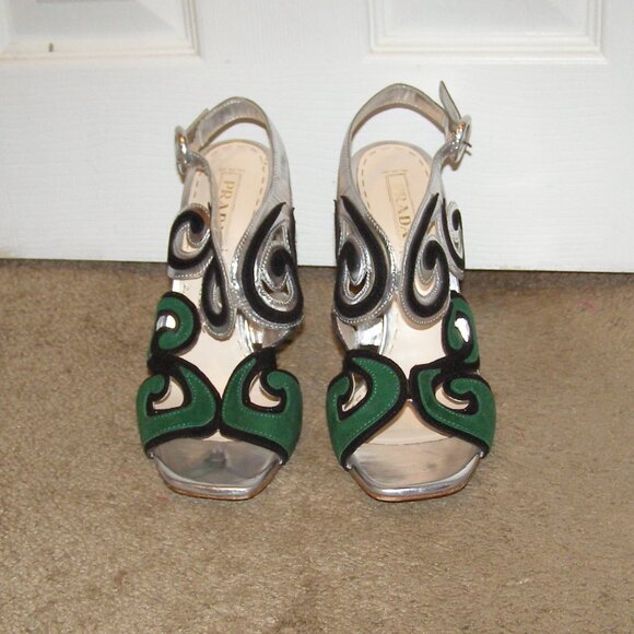 RARE size 40 PRADA Silver and Green shoes - Picture 5 of 13